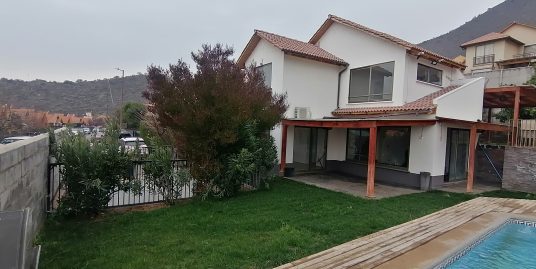 CIUDAD DE LOS VALLES. CASA AMPLIO TERRENO EN VENTA